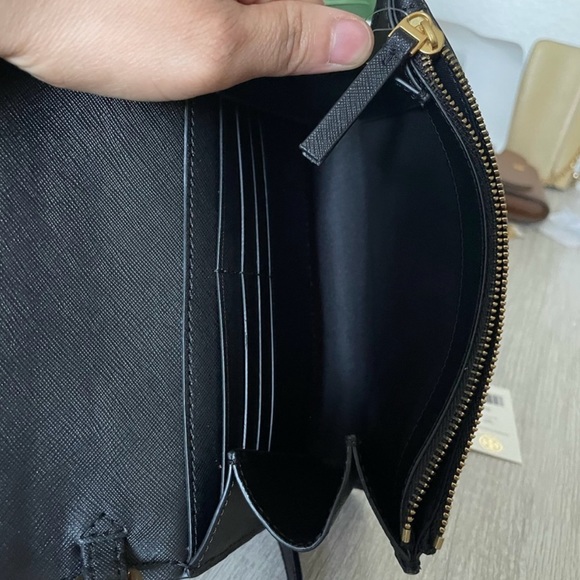 New, authentic Emerson chain wallet - Picture 9 of 13